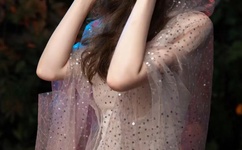 万格集团董事李亚菲图片